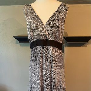 Black & White V-neck Dress